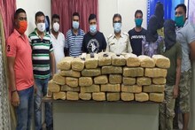 কামালগাজি মোড় থেকে সরকারি স্টিকার লাগানো গাড়ি থেকে উদ্ধার ১৫০ কেজি গাঁজা