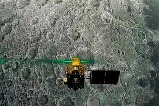 বিক্রমের সেই সফট ল্যান্ডিং। ফাইল চিত্র