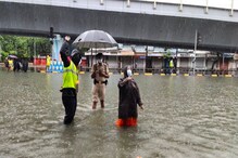 প্রবল বৃষ্টিতে বিপর্যস্ত মুম্বই, আগামী দু'দিন আরও বাড়বে বৃষ্টি, জারি লাল সতর্কতা প্রবল বৃষ্টিতে বিপর্যস্ত মুম্বই, আগামী দু'দিন আরও বাড়বে বৃষ্টি, জারি লাল সতর্কতা