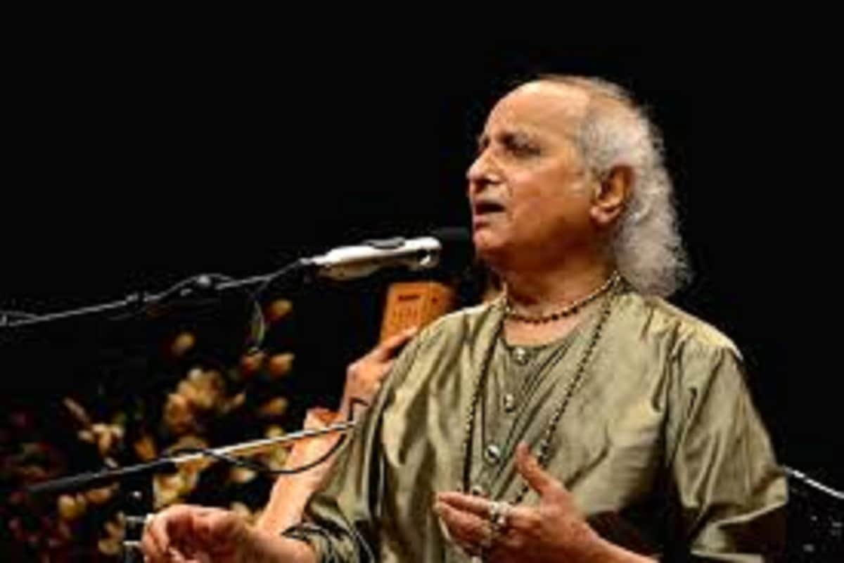পন্ডিত যশরাজ বরাবর বলে এসেছেন, পশ্চিমি সঙ্গীতের থেকে শাস্ত্রীয় সঙ্গীত কোনও অংশে কম যায় না৷ তিনি বলতেন, 'পশ্চিমি সঙ্গীত অনেক্ষণ শুনলে আপনার হয়তো একঘেঁয়ে লাগতে পারে৷ কিন্তু ভারতীয় শাস্ত্রীয় সঙ্গীত শুনলে, আপনি শান্ত হয়ে যাবেন৷ অপার শান্তিতে শুনবেন৷ অন্য যে কোনও মিউজিকে আপনার শরীর, মন সব কিছু নড়বে৷ কিন্তু ভারতীয় মার্গ সঙ্গীত আপনাকে শান্ত রাখবে৷' পন্ডিত যশরাজ বরাবর বলে এসেছেন, পশ্চিমি সঙ্গীতের থেকে শাস্ত্রীয় সঙ্গীত কোনও অংশে কম যায় না৷ তিনি বলতেন, 'পশ্চিমি সঙ্গীত অনেক্ষণ শুনলে আপনার হয়তো একঘেঁয়ে লাগতে পারে৷ কিন্তু ভারতীয় শাস্ত্রীয় সঙ্গীত শুনলে, আপনি শান্ত হয়ে যাবেন৷ অপার শান্তিতে শুনবেন৷ অন্য যে কোনও মিউজিকে আপনার শরীর, মন সব কিছু নড়বে৷ কিন্তু ভারতীয় মার্গ সঙ্গীত আপনাকে শান্ত রাখবে৷'