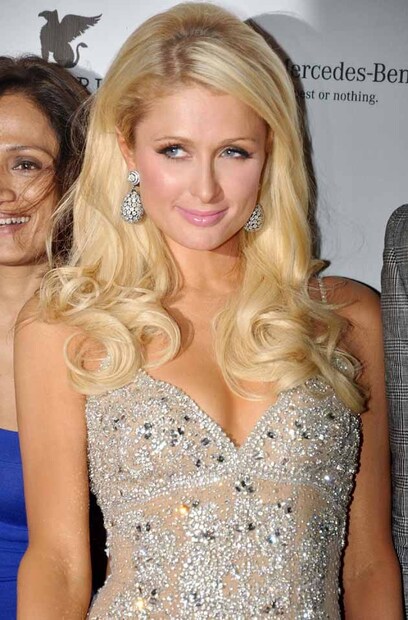 • ‘‌আমাকে হেনস্থা করা হত। স্কুল তো পড়াশোনা করার জন্য। কিন্ত সকাল থেকে রাত পর্যন্ত ক্লাস হত কম, বরং আমার ওপর চিৎকার, মাঝে মাঝে শারীরিক অত্যাচারও চলত। এটা একটা ক্রমাগত যন্ত্রণা হয়ে দাঁড়িয়েছিল আমার কাছে।’‌