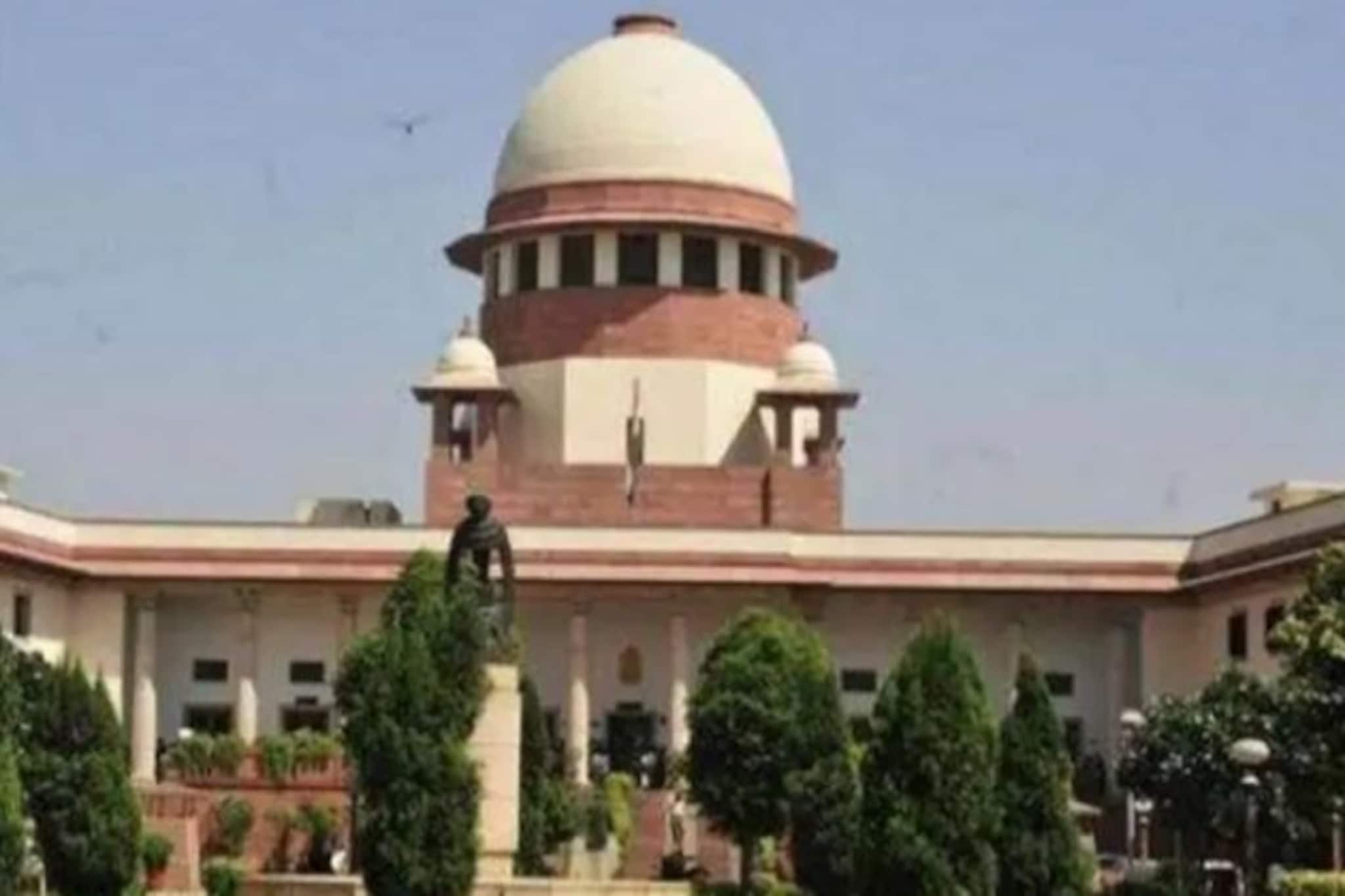 PM Cares থেকে NDRF-এ টাকা স্থানান্তর হবে না, দু’টি আলাদা ফান্ড: সুপ্রিম কোর্ট