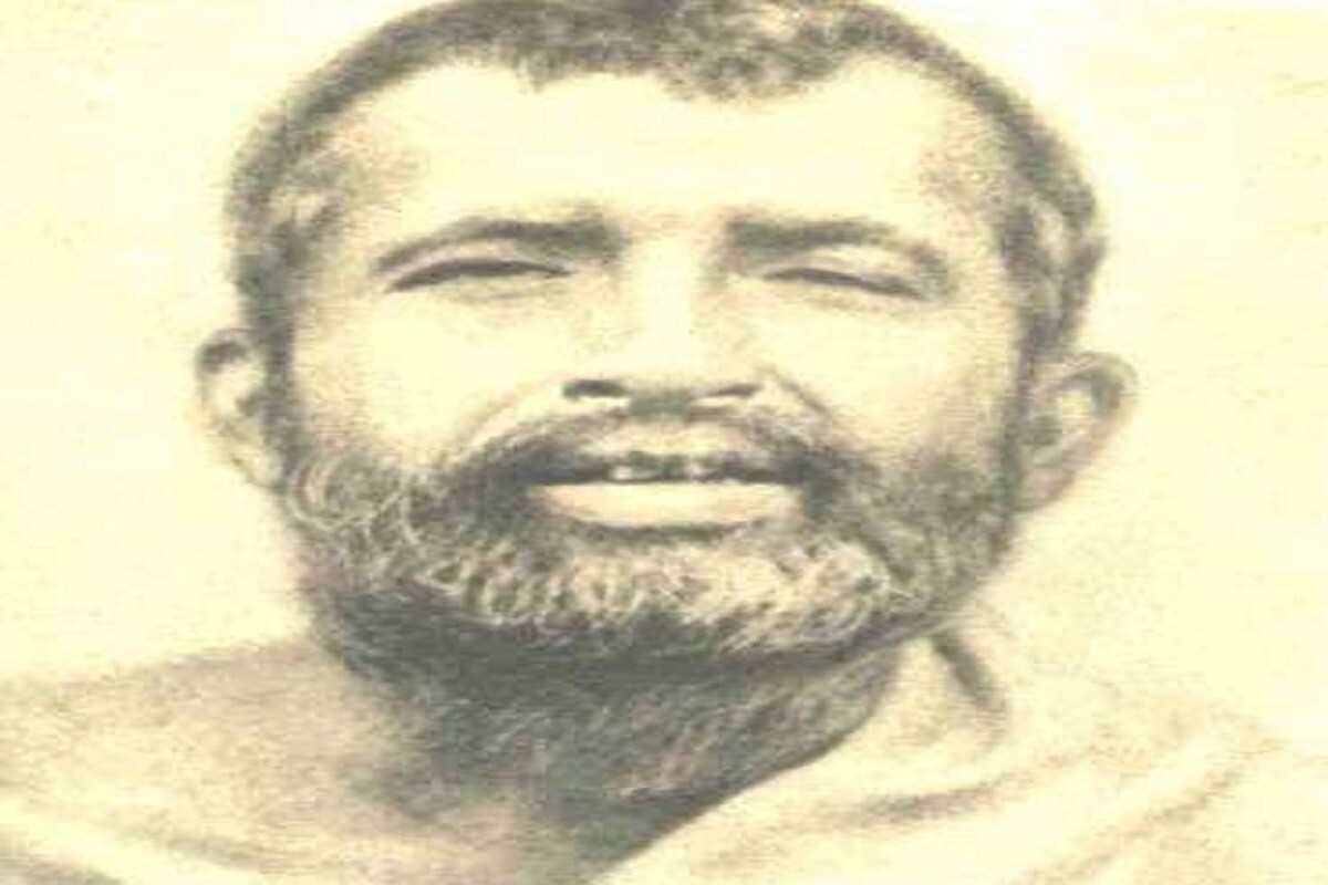 ঠাকুরের সাধনায় মা সমান ভাবে সাহায্য করেছিলেন ৷ দয়া ও মায়ার যেন এক অনবদ্য সংজ্ঞা ছিলেন তিনি ৷ ঠাকুরের সাধনায় মা সমান ভাবে সাহায্য করেছিলেন ৷ দয়া ও মায়ার যেন এক অনবদ্য সংজ্ঞা ছিলেন তিনি ৷