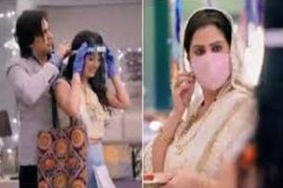 এই মুহূর্তে শ্যুটিং বন্ধ রয়েছে৷ আগামী শুক্রবার থেকে ফের সব নিয়মবিধি মেনে শ্যুটিং চালু হবে৷ যেই ইয়ে রিস্তা ক্যায়া কহেলাতা হ্যায় -র সেটে করোনা থাবা বসিয়েছে৷ সঙ্গে সঙ্গেই শ্যুটিং বন্ধ করে দেওয়া হয়৷ পাশাপাশি সকলের স্যাম্পেল সংগ্রহ করে করোনা পরীক্ষা করা হয়েছে৷Photo- Collected এই মুহূর্তে শ্যুটিং বন্ধ রয়েছে৷ আগামী শুক্রবার থেকে ফের সব নিয়মবিধি মেনে শ্যুটিং চালু হবে৷ যেই ইয়ে রিস্তা ক্যায়া কহেলাতা হ্যায় -র সেটে করোনা থাবা বসিয়েছে৷ সঙ্গে সঙ্গেই শ্যুটিং বন্ধ করে দেওয়া হয়৷ পাশাপাশি সকলের স্যাম্পেল সংগ্রহ করে করোনা পরীক্ষা করা হয়েছে৷Photo- Collected