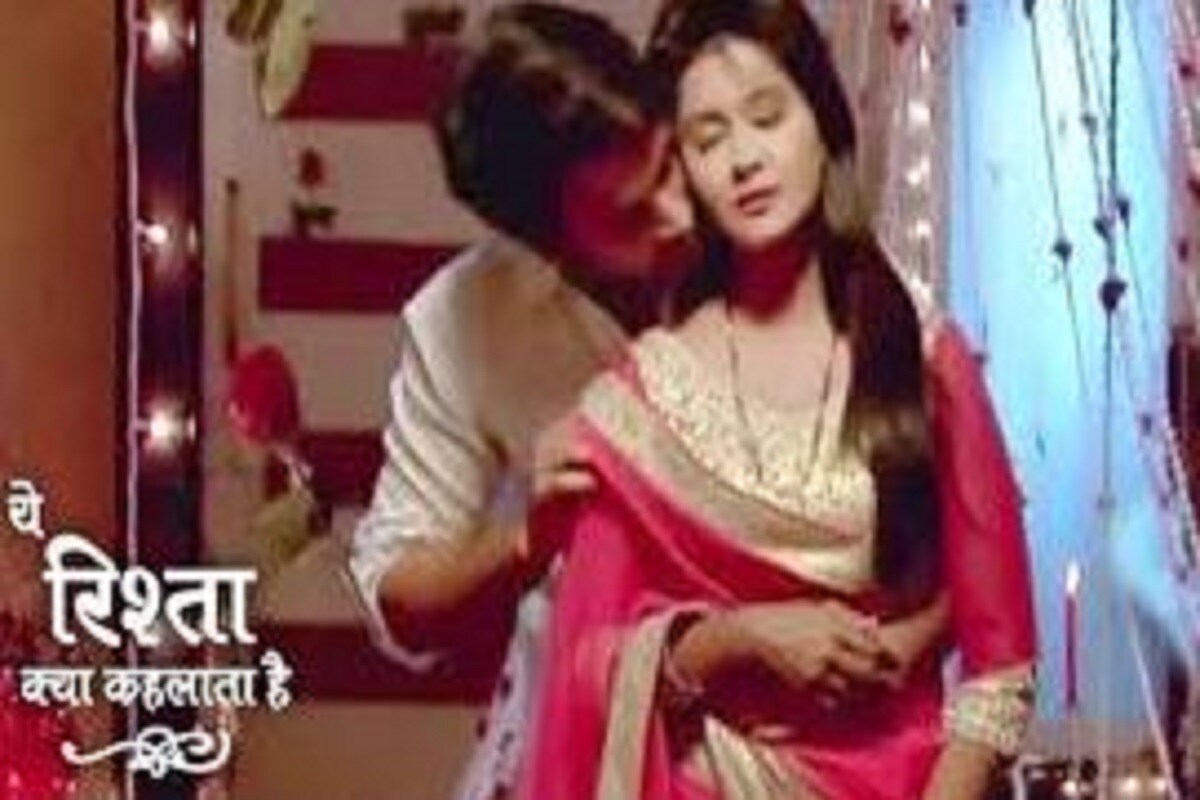 নির্দেশিকা মেনে বৃহস্পতিবার অবধি শ্যুটিং বন্ধ রাখা হয়েছে৷ একটি সর্বভারতীয় সংবাদমাধ্যমকে সূত্র জানিয়েছে , ফের শুক্রবার থেকে নতুন শ্যুটিং চালু হবে৷ Photo- Collected নির্দেশিকা মেনে বৃহস্পতিবার অবধি শ্যুটিং বন্ধ রাখা হয়েছে৷ একটি সর্বভারতীয় সংবাদমাধ্যমকে সূত্র জানিয়েছে , ফের শুক্রবার থেকে নতুন শ্যুটিং চালু হবে৷ Photo- Collected
