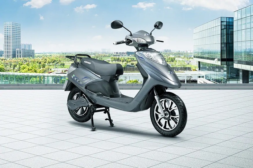• সেই চাহিদার কথা মাথায় রেখেই Ampere Electric ও গাড়ি লিজ স্টার্ট আপ সংস্থা OTO Capital এনেছে নতুন এক অফার। যেখানে মাসিক কিস্তিতে ই স্কুটার আনতে পারবেন আপনার ঘরে। মাত্র ৪৮ ঘণ্টার দ্রুত ডকুমেন্টেশন প্রসেসের মাধ্যমে সহজে আপনার বাড়িতে আসবে এই ইলেকট্রিক স্কুটার। • সেই চাহিদার কথা মাথায় রেখেই Ampere Electric ও গাড়ি লিজ স্টার্ট আপ সংস্থা OTO Capital এনেছে নতুন এক অফার। যেখানে মাসিক কিস্তিতে ই স্কুটার আনতে পারবেন আপনার ঘরে। মাত্র ৪৮ ঘণ্টার দ্রুত ডকুমেন্টেশন প্রসেসের মাধ্যমে সহজে আপনার বাড়িতে আসবে এই ইলেকট্রিক স্কুটার।