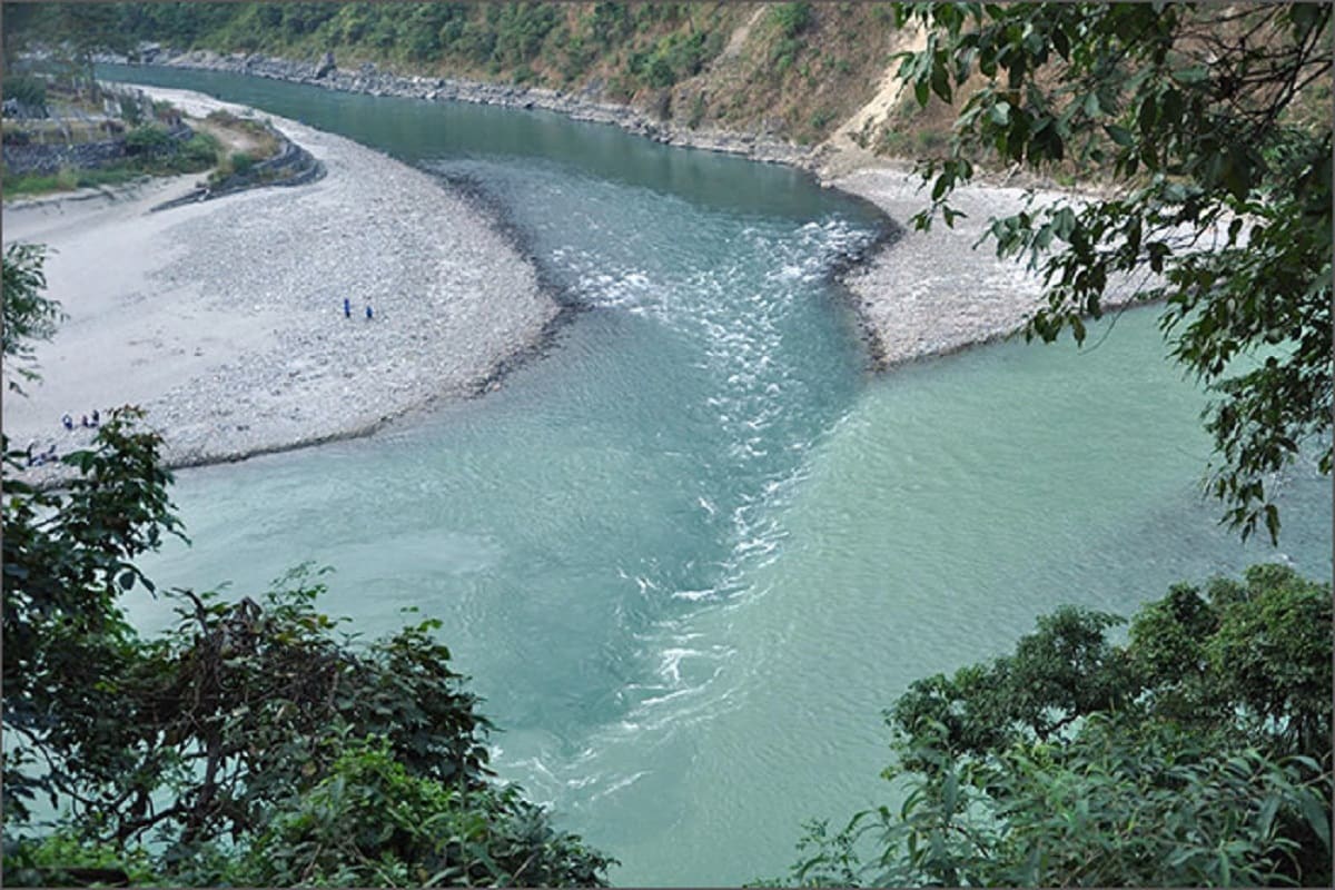 বাংলাদেশের সংবাদমাধ্যমে প্রকাশিত খবর অনুযায়ী, ভারতের সঙ্গে তিস্তা চুক্তি সাফল্য না-পাওয়ায় খরা বা শুষ্ক মরশুমে জলস্তর পর্যাপ্ত রাখতে চিনের থেকে ১০০ কোটি মার্কিন ডলার ঋণ পাচ্ছে ঢাকা৷ বাংলাদেশের সংবাদমাধ্যমে প্রকাশিত খবর অনুযায়ী, ভারতের সঙ্গে তিস্তা চুক্তি সাফল্য না-পাওয়ায় খরা বা শুষ্ক মরশুমে জলস্তর পর্যাপ্ত রাখতে চিনের থেকে ১০০ কোটি মার্কিন ডলার ঋণ পাচ্ছে ঢাকা৷