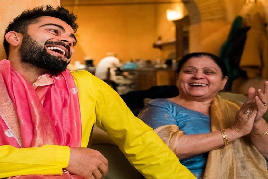 বিরাটের বাবার প্রয়াণের পরে মা সরোজ কোহলিই বিরাটের চলার পথের সব থেকে বড় অবলম্বন ছিলেন ৷ বিরাটের মা গুড়গাঁও-এ দাদার সঙ্গে বসবাস করেন ৷ (ছবি সৌজন্যে ইনস্টাগ্রাম) ৷ বিরাটের বাবার প্রয়াণের পরে মা সরোজ কোহলিই বিরাটের চলার পথের সব থেকে বড় অবলম্বন ছিলেন ৷ বিরাটের মা গুড়গাঁও-এ দাদার সঙ্গে বসবাস করেন ৷ (ছবি সৌজন্যে ইনস্টাগ্রাম) ৷
