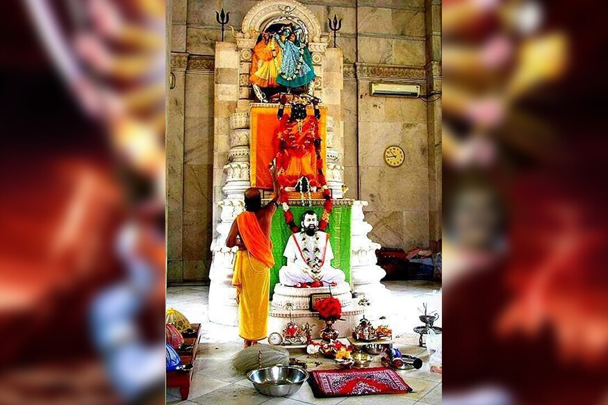 মা কালীর কৃপায় সংসার হয়ে থাকে অপার সুখের ৷ দুর্বলতা কোনও ভাবেই জীবনের গতি অবরুদ্ধ করতে পারেনা ৷ মা কালীর কৃপায় সংসার হয়ে থাকে অপার সুখের ৷ দুর্বলতা কোনও ভাবেই জীবনের গতি অবরুদ্ধ করতে পারেনা ৷