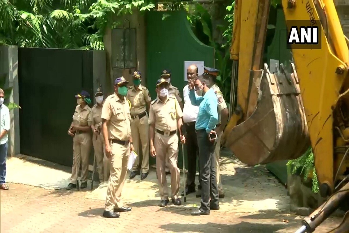 কঙ্গনা এই বিষয়ে ট্যুইটারেবলেন, কঙ্গনা এই বিষয়ে ট্যুইটারেবলেন,