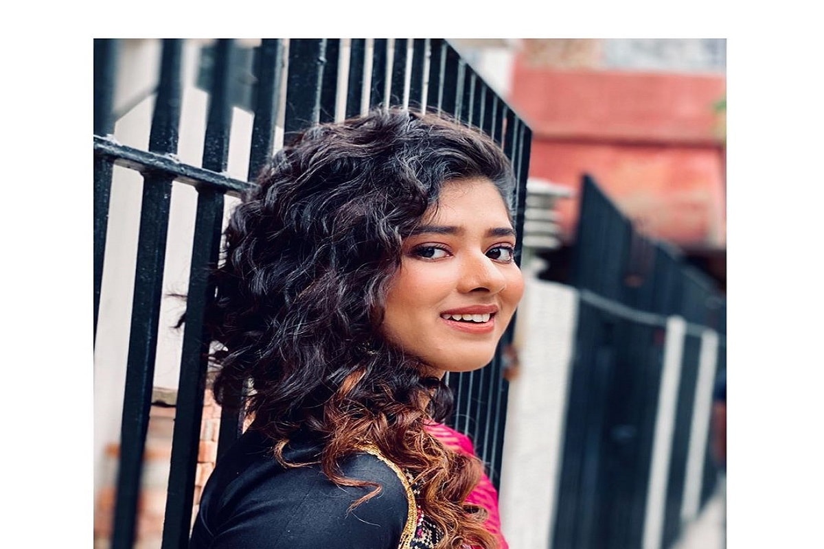 দিতিপ্রিয়া রায়। এই নাম শুনলেই সকলের সামনে ভেসে ওঠে মিষ্টি এক মেয়ের মুখ। বয়সে অনেকটাই ছোট এই মেয়ে অভিনয়ে টেক্কা দিতে পারেন যে কোনও অভিনেতাকে। photo source Instagram দিতিপ্রিয়া রায়। এই নাম শুনলেই সকলের সামনে ভেসে ওঠে মিষ্টি এক মেয়ের মুখ। বয়সে অনেকটাই ছোট এই মেয়ে অভিনয়ে টেক্কা দিতে পারেন যে কোনও অভিনেতাকে। photo source Instagram