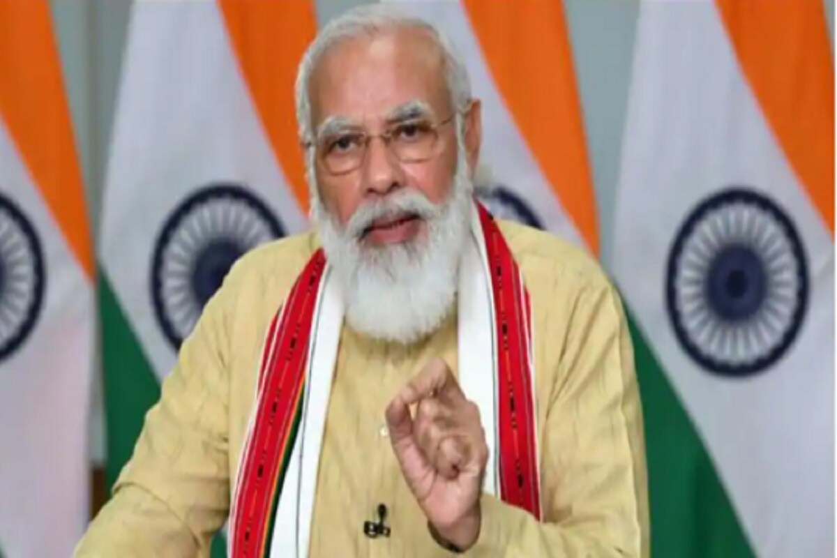 তবে এই ধরনের হুমকির খুব বেশি প্রভাব বাস্তবে পড়বে না বলেই মনে করছেন কেন্দ্রীয় গোয়েন্দারা৷ তা সত্ত্বেও কোনওরকম ঝুঁকি নিতে চান না তাঁরা৷ যে কোনও ধরনের অপ্রীতিকর পরিস্থিতি আটকাতে প্রস্তুতি নেওয়া হচ্ছে৷মনে করা হচ্ছে, এই ধরনের ঘটনা ঘটাতে পারলে জাতীয় এবং আন্তর্জাতিক স্তরে নজরে পড়া যাবে বলেই এমন ঘোষণা করেছেন জাস্টিস ফর শিখ-এর প্রধান গুরপতওয়ান্ত সিং পন্নু৷ সেক্ষেত্রে পাক গুপ্তচর সংস্থা আইএসআই-এর থেকেও মোটা অর্থ আদায় করা যাবে৷Photo-File তবে এই ধরনের হুমকির খুব বেশি প্রভাব বাস্তবে পড়বে না বলেই মনে করছেন কেন্দ্রীয় গোয়েন্দারা৷ তা সত্ত্বেও কোনওরকম ঝুঁকি নিতে চান না তাঁরা৷ যে কোনও ধরনের অপ্রীতিকর পরিস্থিতি আটকাতে প্রস্তুতি নেওয়া হচ্ছে৷মনে করা হচ্ছে, এই ধরনের ঘটনা ঘটাতে পারলে জাতীয় এবং আন্তর্জাতিক স্তরে নজরে পড়া যাবে বলেই এমন ঘোষণা করেছেন জাস্টিস ফর শিখ-এর প্রধান গুরপতওয়ান্ত সিং পন্নু৷ সেক্ষেত্রে পাক গুপ্তচর সংস্থা আইএসআই-এর থেকেও মোটা অর্থ আদায় করা যাবে৷Photo-File