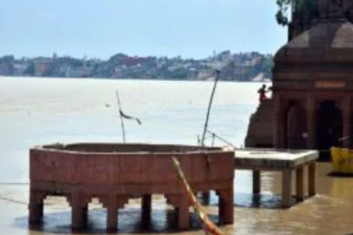 ট্যুইটারে বারাণসীর সমাজকর্মী দিব্যাংশু জানিয়েছেন সোনু সুদ প্রতিশ্রুতি দিয়েছেন সাহায্য করবেন ৷ ট্যুইটারে বারাণসীর সমাজকর্মী দিব্যাংশু জানিয়েছেন সোনু সুদ প্রতিশ্রুতি দিয়েছেন সাহায্য করবেন ৷