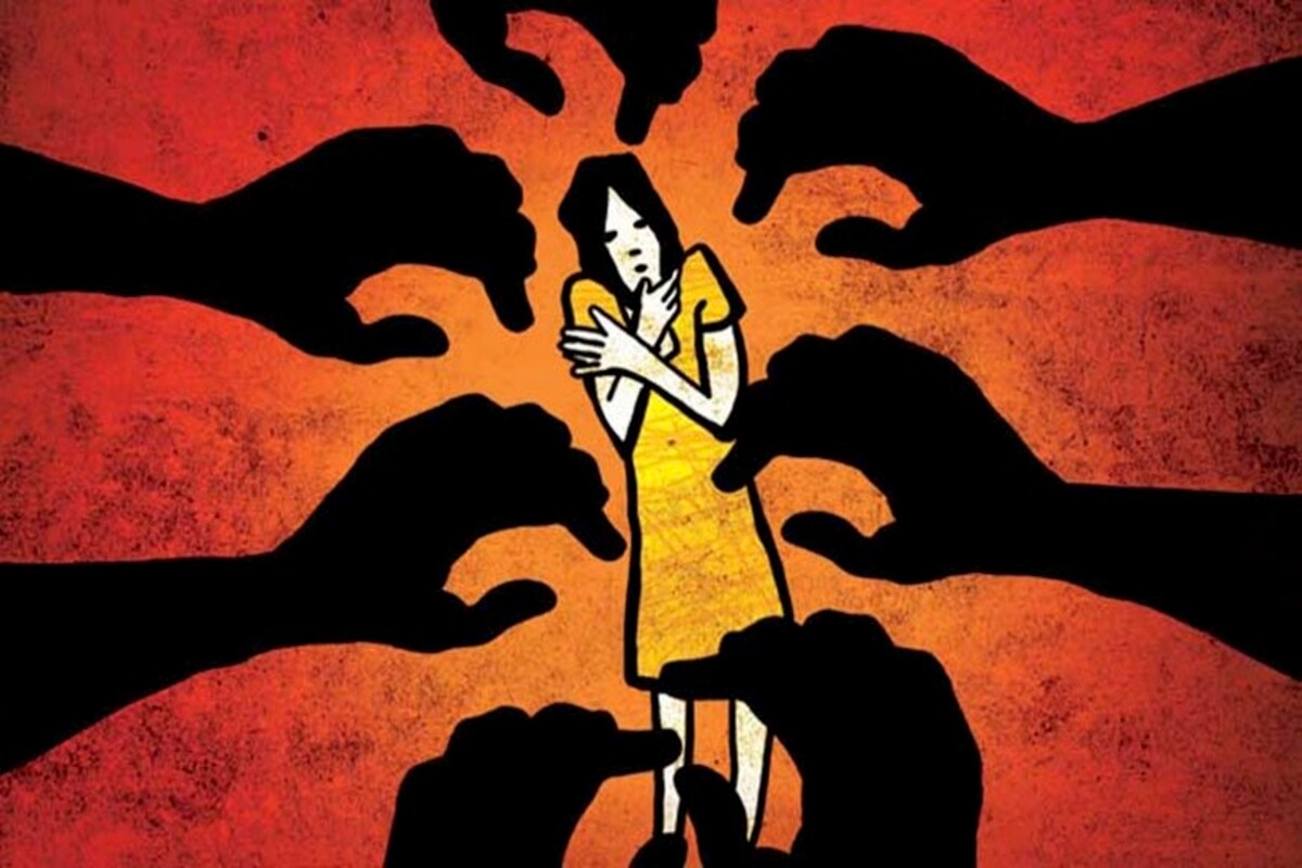 *ঘটনার পর পরই পরিবারের সদস্যরা ভাতার থানায় লিখিত অভিযোগ দায়ের করেন। দুষ্কৃতীরা স্হানীয় হওয়ায় নির্যাতিতা তাদের চিনতেন বলে দাবি পরিবারের সদস্যদের। প্রতীকী ছবি। *ঘটনার পর পরই পরিবারের সদস্যরা ভাতার থানায় লিখিত অভিযোগ দায়ের করেন। দুষ্কৃতীরা স্হানীয় হওয়ায় নির্যাতিতা তাদের চিনতেন বলে দাবি পরিবারের সদস্যদের। প্রতীকী ছবি।