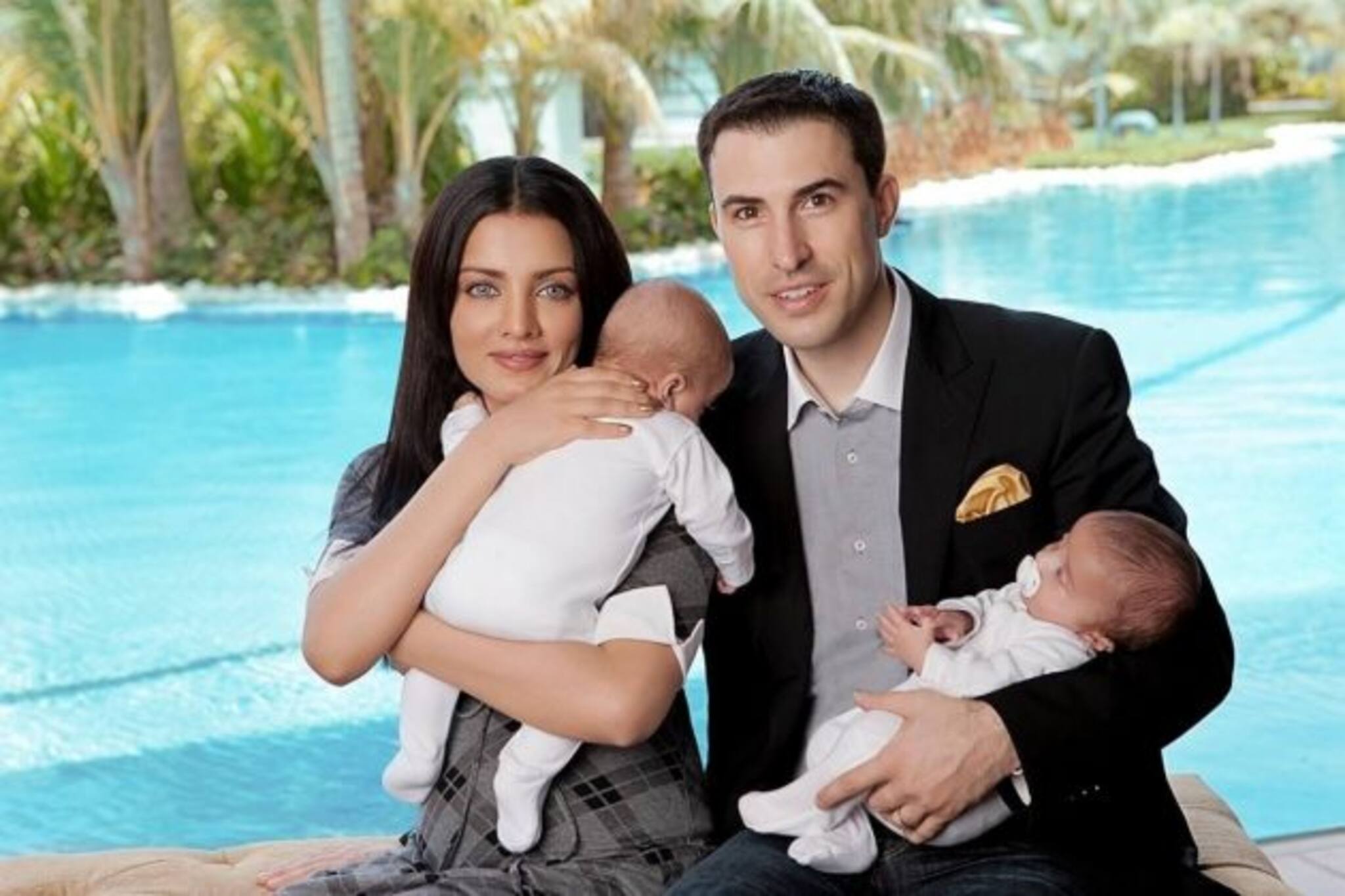 বাবা-মায়ের পর সন্তানের মৃত্যুতে বিমর্ষ! ফের কাছের মানুষকে হারালেন জনপ্রিয় বলি অভিনেত্রী