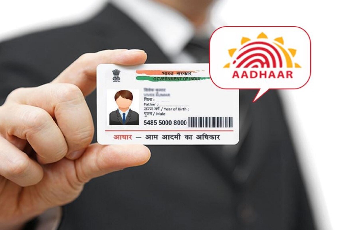 যে মানুষরা জালিয়াতির শিকার হয়েছেন তাদের কী ভুল ছিল? এই প্রশ্নের উত্তরে জানানো হয়েছে অনেকক্ষেত্রেই যারা জালিয়াতি করে তারা এ কথা বলে যে গ্রাহকের কার্ড ব্লক রয়েছে পাশাপাশি তারা বলে যে একটা বড় টাকা অ্যাকাউন্টে ট্রান্সফার করা হবে৷ এরপর তার থেকে নানারকম ব্যক্তিগত প্রশ্ন করে৷ যাতে জন্মতারিখ. পিন ওটিপি, সিভিভি এইসব নম্বর চায়৷ ব্যাঙ্কের পক্ষ থেকে বারবার সতরক্ত করা হয় যে তাদের কর্মীরা কখনই এই সমস্ত তথ্য চায় না৷ এরপরেও গ্রাহকরা বারবার এই ভুল করে ও জালিয়াতির শিকার হয়৷ যে মানুষরা জালিয়াতির শিকার হয়েছেন তাদের কী ভুল ছিল? এই প্রশ্নের উত্তরে জানানো হয়েছে অনেকক্ষেত্রেই যারা জালিয়াতি করে তারা এ কথা বলে যে গ্রাহকের কার্ড ব্লক রয়েছে পাশাপাশি তারা বলে যে একটা বড় টাকা অ্যাকাউন্টে ট্রান্সফার করা হবে৷ এরপর তার থেকে নানারকম ব্যক্তিগত প্রশ্ন করে৷ যাতে জন্মতারিখ. পিন ওটিপি, সিভিভি এইসব নম্বর চায়৷ ব্যাঙ্কের পক্ষ থেকে বারবার সতরক্ত করা হয় যে তাদের কর্মীরা কখনই এই সমস্ত তথ্য চায় না৷ এরপরেও গ্রাহকরা বারবার এই ভুল করে ও জালিয়াতির শিকার হয়৷