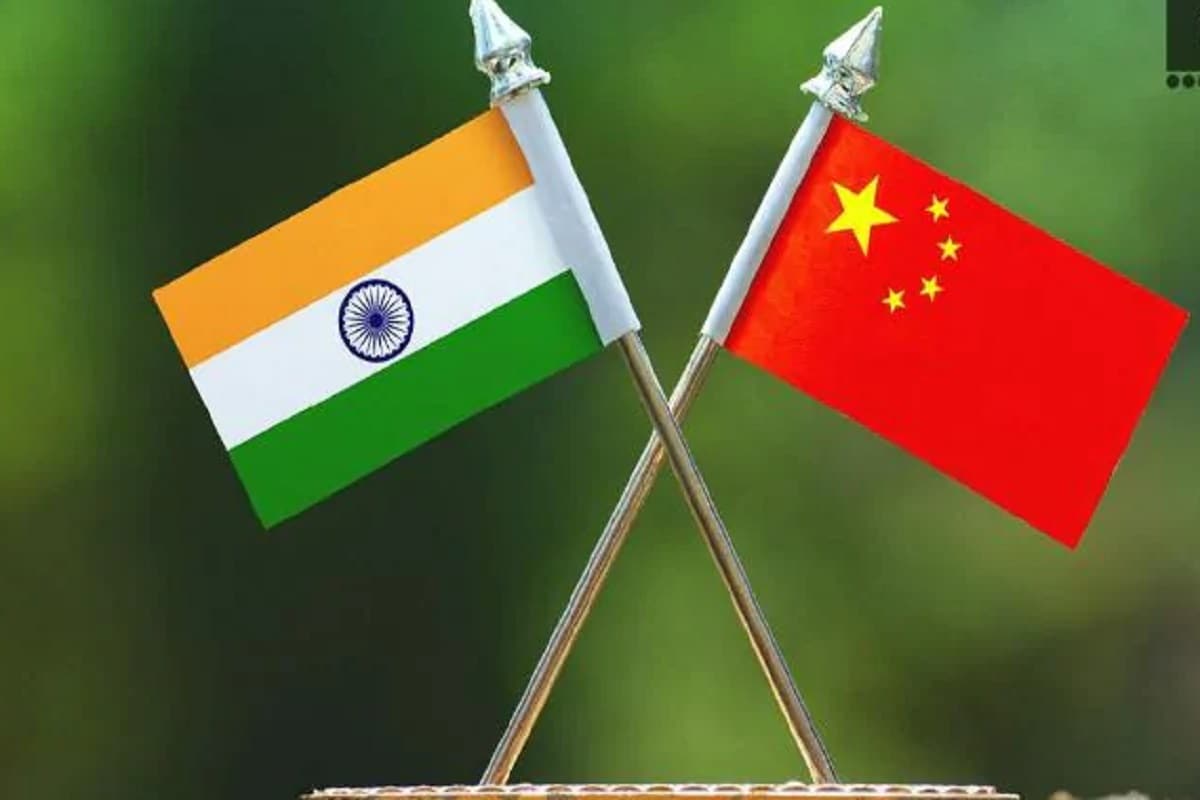 বিবৃতিতে বলা হয়েছে, এই অ্যাপগুলি এমন কার্যকলাপের সঙ্গে যুক্ত যা ভারতের নিরাপত্তা, অখণ্ডতা এবং সার্বভৌমত্বের পরিপন্থী৷' ভারতীয় 'সাইবার স্পেস'-কে আরও সুরক্ষিত করতেই এই পদক্ষেপ বলেও দাবি করা হয়েছে কেন্দ্রের তরফে৷ একই অভিযোগে এর আগে ৫৯টি চিনা অ্যাপ নিষিদ্ধ ঘোষণা করেছিল ভারত৷ তার মধ্যে টিকটকের মতো জনপ্রিয় অ্যাপ ছিল৷ বিবৃতিতে বলা হয়েছে, এই অ্যাপগুলি এমন কার্যকলাপের সঙ্গে যুক্ত যা ভারতের নিরাপত্তা, অখণ্ডতা এবং সার্বভৌমত্বের পরিপন্থী৷' ভারতীয় 'সাইবার স্পেস'-কে আরও সুরক্ষিত করতেই এই পদক্ষেপ বলেও দাবি করা হয়েছে কেন্দ্রের তরফে৷ একই অভিযোগে এর আগে ৫৯টি চিনা অ্যাপ নিষিদ্ধ ঘোষণা করেছিল ভারত৷ তার মধ্যে টিকটকের মতো জনপ্রিয় অ্যাপ ছিল৷