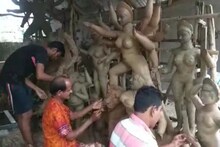 মহালয়ার পর বেশ কয়েকদিন হয়ে গেলেও এখনও হল না দুর্গার চক্ষুদান!