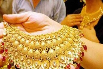 আরও সস্তা হল সোনা ও রুপো, ১২০০ টাকার বেশি কমল দাম
