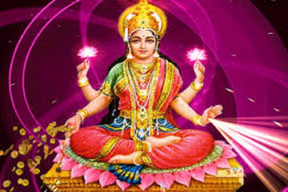 মা লক্ষ্মীর পুজোয় সুগন্ধি ব্যবহার করাটা দরকার ৷ সেই সুগন্ধি ব্যবহার করলে বিশেষ উপকার পাওয়া যায় ৷ মা লক্ষ্মীর পুজোয় সুগন্ধি ব্যবহার করাটা দরকার ৷ সেই সুগন্ধি ব্যবহার করলে বিশেষ উপকার পাওয়া যায় ৷