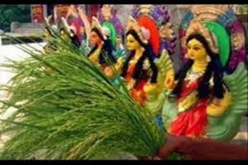 সংসারে শান্তি ও সমৃদ্ধি প্রতিষ্ঠাই মায়ের একমাত্র উদ্দেশ্য ৷ মা লক্ষ্মী কখনই তাঁর সন্তানকে বিপদে দেখে চুপ করে বসে থাকেন না ৷