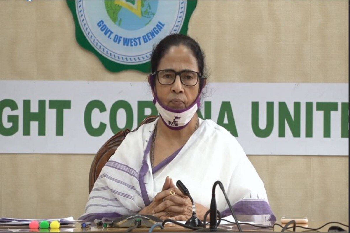 সনাতন ধর্মের দরিদ্র সনাতনী ব্রাহ্মণদের জন্য দরাজহস্ত মুখ্যমন্ত্রী মমতা বন্দ্যোপাধ্যায় ৷ ১০০০ টাকা মাসিক ভাতার সঙ্গে বাংলা আবাস যোজনায় ঘর দেওয়ার কথাও ঘোষণা করলেন মমতা বন্দ্যোপাধ্যায় ৷ সনাতন ধর্মের দরিদ্র সনাতনী ব্রাহ্মণদের জন্য দরাজহস্ত মুখ্যমন্ত্রী মমতা বন্দ্যোপাধ্যায় ৷ ১০০০ টাকা মাসিক ভাতার সঙ্গে বাংলা আবাস যোজনায় ঘর দেওয়ার কথাও ঘোষণা করলেন মমতা বন্দ্যোপাধ্যায় ৷