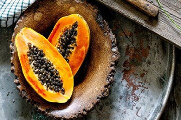 পেঁপে খেলে শরীরের হয় নানা উপকার, জেনে নিন সুলভ এই ফলের গুণ পেঁপে খেলে শরীরের হয় নানা উপকার, জেনে নিন সুলভ এই ফলের গুণ