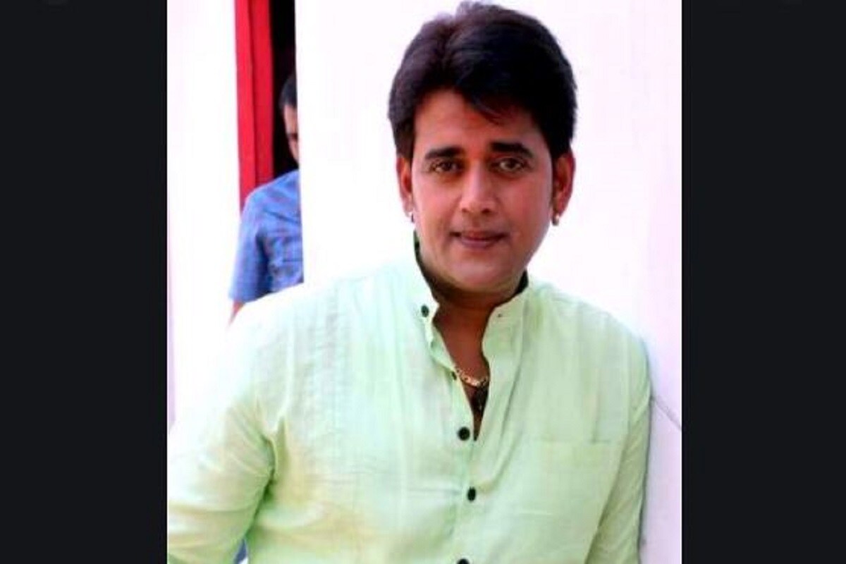 •বলিউডে ড্রাগের জাল ফেঁদেছে পাকিস্তান ও চিন৷ সংসদে দাঁড়িয়ে এই কথা বলেন তিনি৷ একই সঙ্গে নার্কোটিক্স কন্ট্রোল ব্যুরোর কাজের প্রশংসাও করেছেন তিনি৷ •বলিউডে ড্রাগের জাল ফেঁদেছে পাকিস্তান ও চিন৷ সংসদে দাঁড়িয়ে এই কথা বলেন তিনি৷ একই সঙ্গে নার্কোটিক্স কন্ট্রোল ব্যুরোর কাজের প্রশংসাও করেছেন তিনি৷