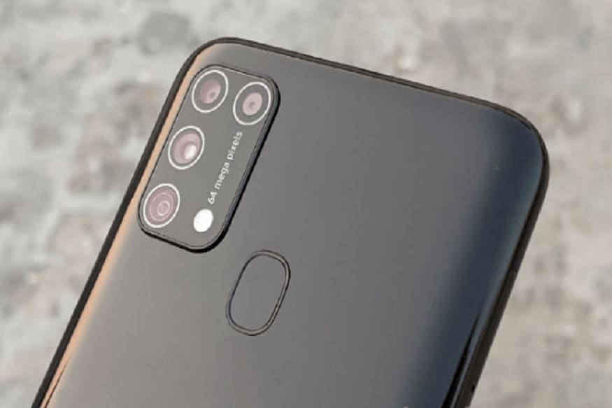 সংস্থা জানিয়েছে, Galaxy A42 5G ফোন ৫জি নেটওয়ার্ক সাপোর্টের সবচেয়ে সস্তার ফোন স্যামসাং-এর৷ দাম রাখা হয়েছে ৪৯৯.৯৯ মার্কিন ডলার (ভারতীয় মুদ্রায় ৩৬ হাজার টাকার কাছাকাছি)৷ সংস্থা জানিয়েছে, Galaxy A42 5G ফোন ৫জি নেটওয়ার্ক সাপোর্টের সবচেয়ে সস্তার ফোন স্যামসাং-এর৷ দাম রাখা হয়েছে ৪৯৯.৯৯ মার্কিন ডলার (ভারতীয় মুদ্রায় ৩৬ হাজার টাকার কাছাকাছি)৷