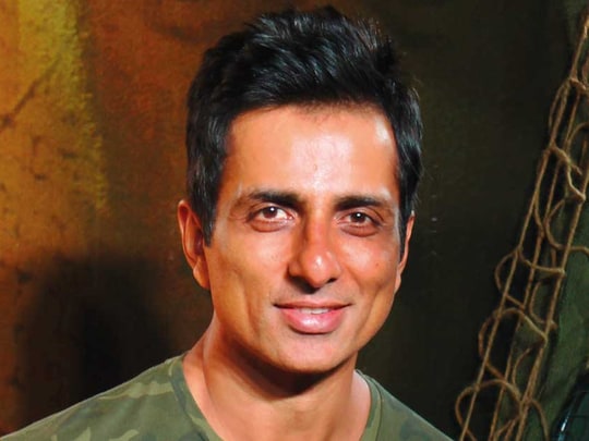 সম্প্রতি সোনু এসেছিলেন নেহা ধুপিয়ার নো ফিল্টার শোতে ৷ দু’জনেই নিজের নিজের বাড়ি থেকে অংশ নিয়েছিলেন এই শোতে ৷ সম্প্রতি সোনু এসেছিলেন নেহা ধুপিয়ার নো ফিল্টার শোতে ৷ দু’জনেই নিজের নিজের বাড়ি থেকে অংশ নিয়েছিলেন এই শোতে ৷