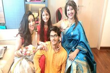 ছেলে-মেয়ে-স্বামী, ভরা সংসার নিয়ে সিঙ্গাপুরেই পুজো করলেন ঋতুপর্ণা ছেলে-মেয়ে-স্বামী, ভরা সংসার নিয়ে সিঙ্গাপুরেই পুজো করলেন ঋতুপর্ণা