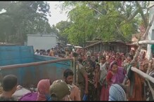 গায়ে কেরোসিন ঢেলে আত্মহত্যা গৃহবধূর ! স্বামীকে আটক করেছে পুলিশ ! গায়ে কেরোসিন ঢেলে আত্মহত্যা গৃহবধূর ! স্বামীকে আটক করেছে পুলিশ !