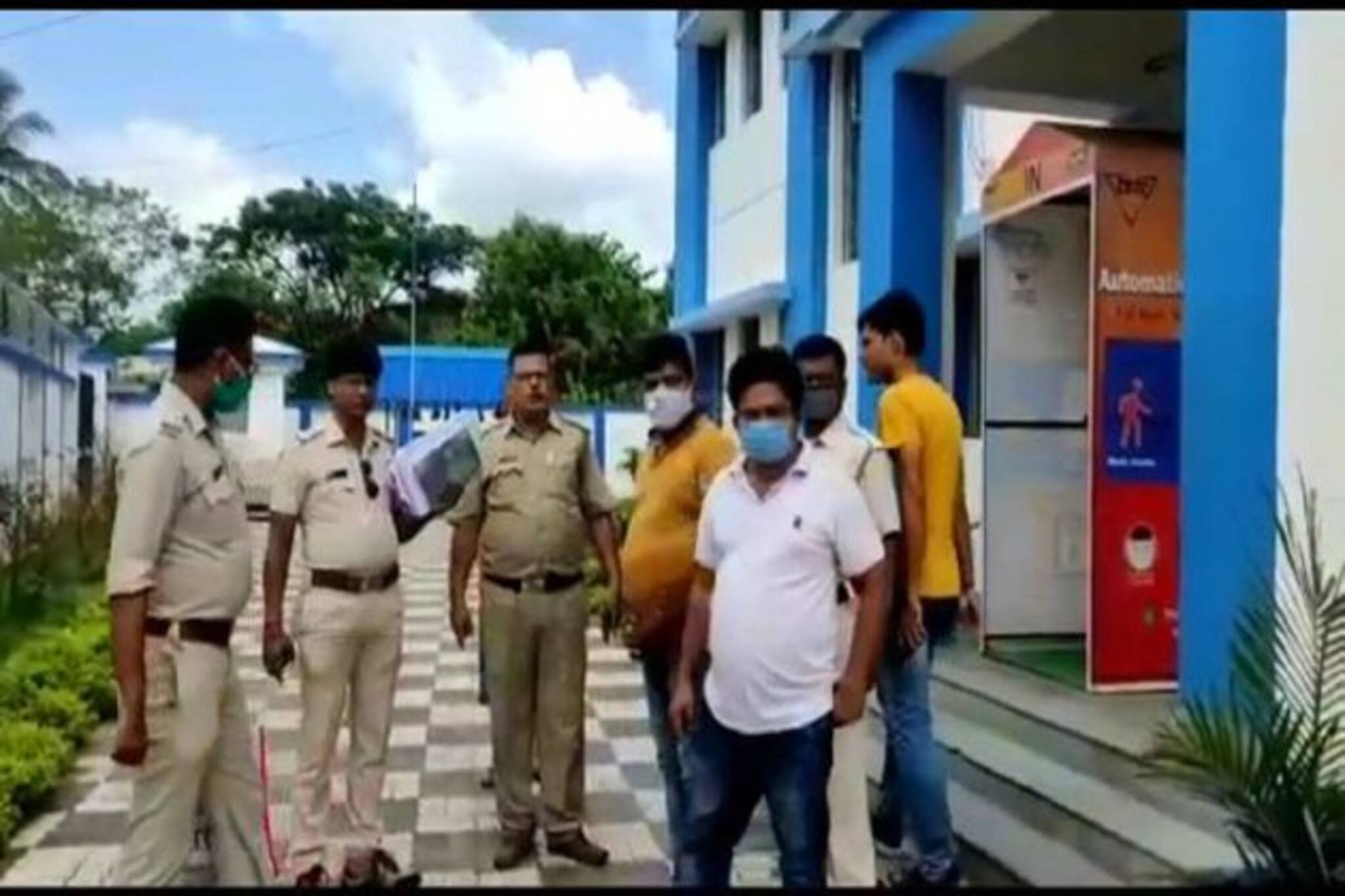 রেলে চাকরি দেওয়ার নাম করে লক্ষ লক্ষ টাকার প্রতারণা! গ্রেফতার ৭