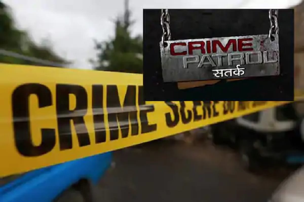 বাবা বকেছিল, সেই রাগেই তাঁকে খুন করল ১৭ বছরের ছেলে৷ তার পর প্রমাণ লোপাটের জন্য বার বার ক্রাইম প্যাট্রল সিরিয়াল দেখে অভিযুক্ত ছেলে৷ এমনই চাঞ্চল্যকর ঘটনা ঘটেছে উত্তর প্রদেশের মথুরায়৷ বাবা বকেছিল, সেই রাগেই তাঁকে খুন করল ১৭ বছরের ছেলে৷ তার পর প্রমাণ লোপাটের জন্য বার বার ক্রাইম প্যাট্রল সিরিয়াল দেখে অভিযুক্ত ছেলে৷ এমনই চাঞ্চল্যকর ঘটনা ঘটেছে উত্তর প্রদেশের মথুরায়৷