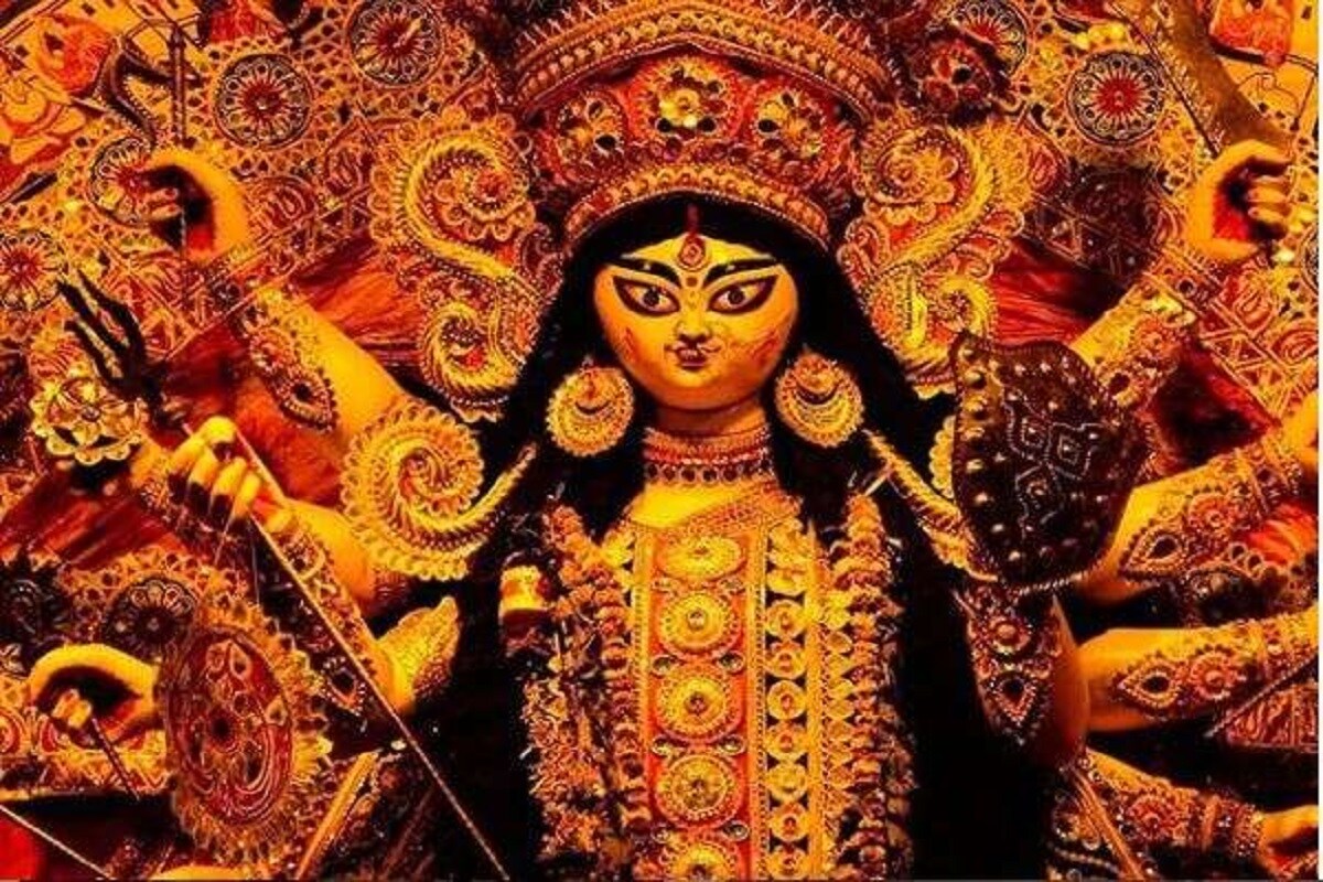 এই আবহে কেন্দ্রের গাইডলাইন উৎসব অনুষ্ঠানে ভীড় জমানো চলবে না। মানতে হবে সামাজিক দূরত্ববিধি।প্রতিটি অনুষ্ঠানস্থলে আইসোলেশনের জায়গা রাখতে হবে। এই আবহে কেন্দ্রের গাইডলাইন উৎসব অনুষ্ঠানে ভীড় জমানো চলবে না। মানতে হবে সামাজিক দূরত্ববিধি।প্রতিটি অনুষ্ঠানস্থলে আইসোলেশনের জায়গা রাখতে হবে।