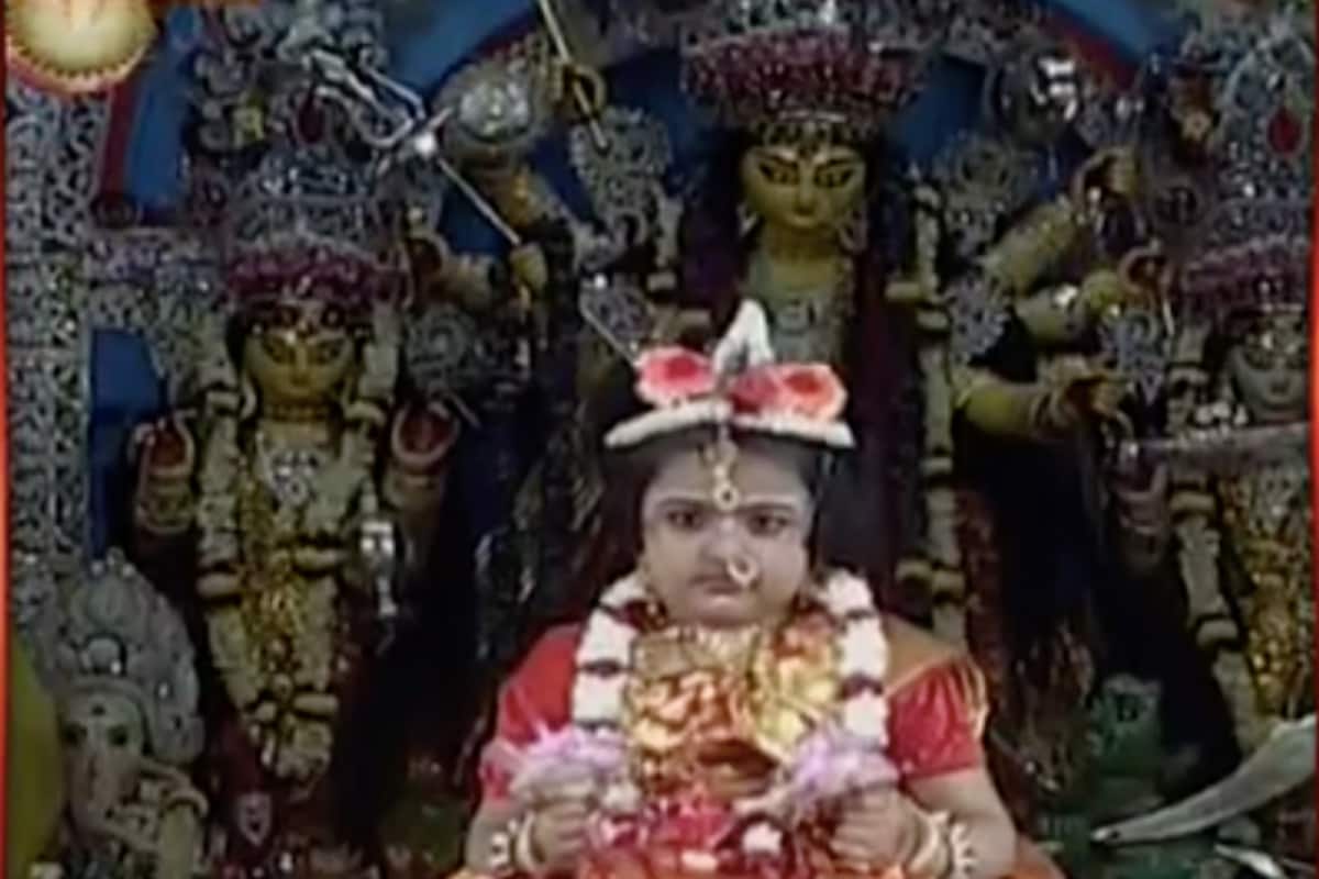 *৪১ বছর পর ফিরল পুরোনো স্মৃতি। করোনা আবহে এবার বেলুড় মঠের পুজো হল মূল মন্দিরে। তথ্য এবং ছবি: দেবাশিস চক্রবর্তী। *৪১ বছর পর ফিরল পুরোনো স্মৃতি। করোনা আবহে এবার বেলুড় মঠের পুজো হল মূল মন্দিরে। তথ্য এবং ছবি: দেবাশিস চক্রবর্তী।