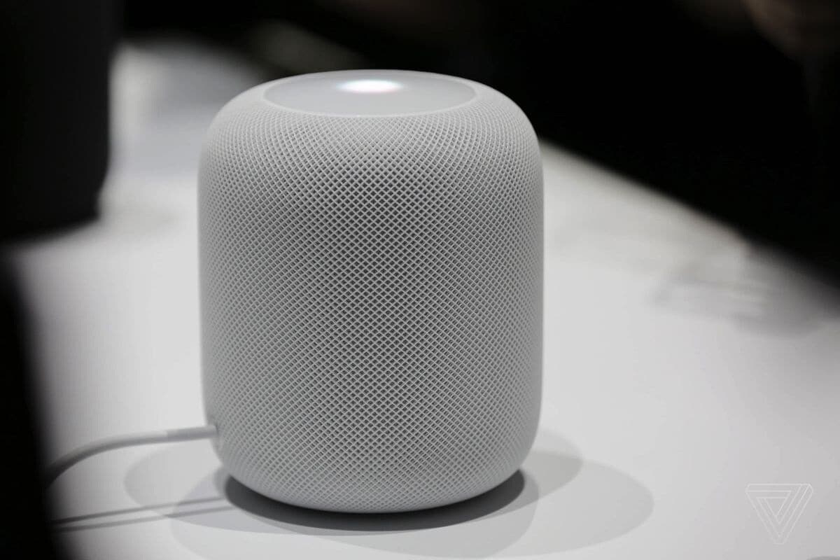 ২০১৮ সালে কোম্পানি Homepod স্পিকার লঞ্চ করেছিল। এবার ফের একবার কোম্পানি তাঁদের হোমপড স্পিরকারের লেটেস্ট ভার্সন Homepod Mini লঞ্চ করতে পারে। বলা হচ্ছে যে কোম্পানি নতুন স্পিকারটিকে নতুন ডিজাইন আর স্পেশাল ফিচার্স দিয়েছে। ২০১৮ সালে কোম্পানি Homepod স্পিকার লঞ্চ করেছিল। এবার ফের একবার কোম্পানি তাঁদের হোমপড স্পিরকারের লেটেস্ট ভার্সন Homepod Mini লঞ্চ করতে পারে। বলা হচ্ছে যে কোম্পানি নতুন স্পিকারটিকে নতুন ডিজাইন আর স্পেশাল ফিচার্স দিয়েছে।