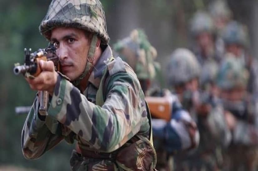 •প্রকৃত নিয়ন্ত্রণরেখার ভারতের দিকে আরও এগিয়ে আসার পরিকল্পনা রয়েছে তাদের৷ চিনের এই পদক্ষেপে অনুমান করা হচ্ছে যে, সীমান্তে অচলাবস্থা জিইয়ে রাখতে চাইছে চিন৷ দুই দেশের মধ্যে স্থিতাবস্থা বজায় রাখার কোনও পরিকল্পনা নেই চিনের৷ এমনই মনে করছেন বিশেষজ্ঞরা৷
