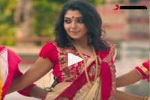কপালে লাল টিপ, সাদা-লাল শাড়িতে ‘গেন্দা ফুল’ গানে তুমুল নাচ দেবলীনা কুমারের কপালে লাল টিপ, সাদা-লাল শাড়িতে ‘গেন্দা ফুল’ গানে তুমুল নাচ দেবলীনা কুমারের