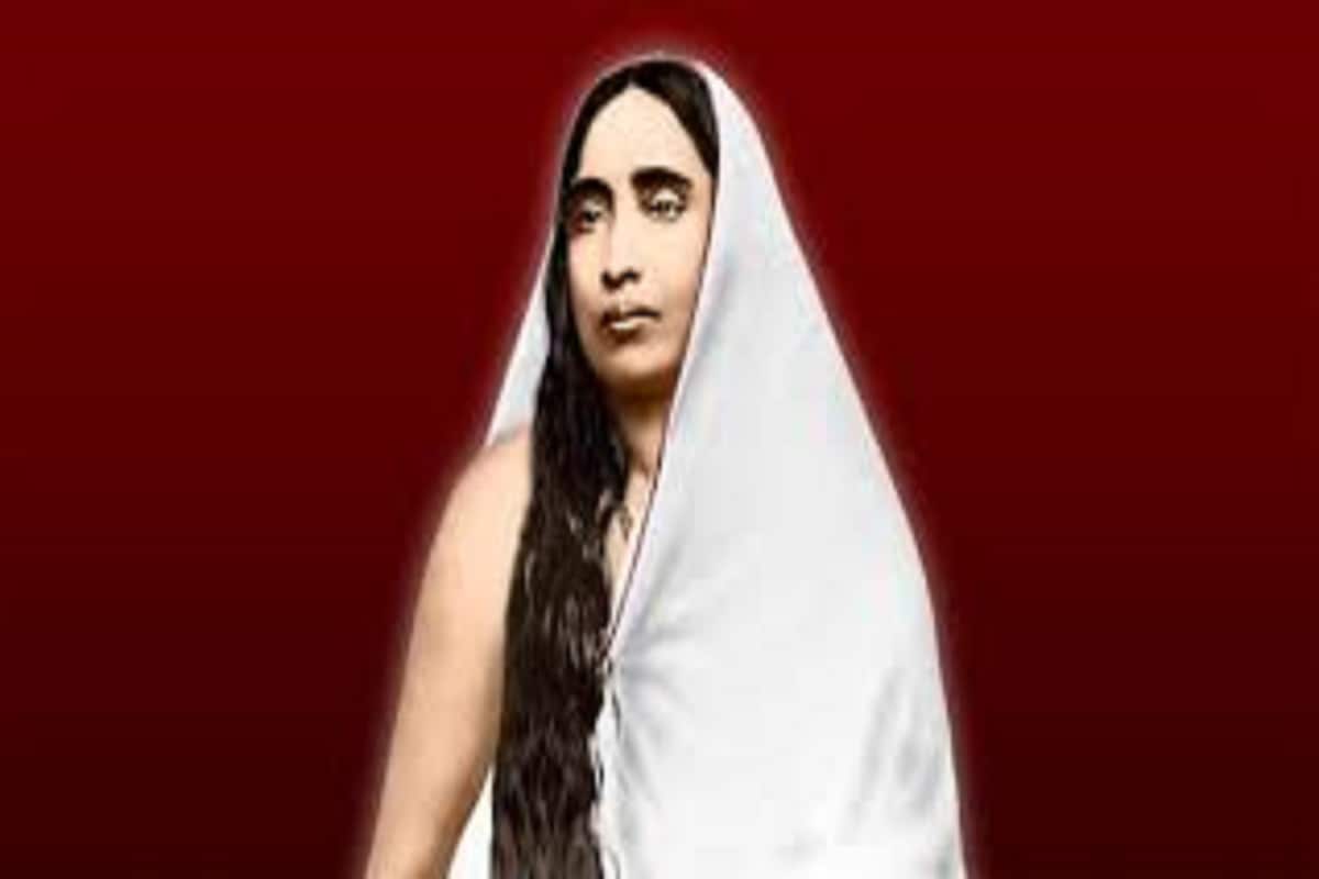 জীবনের প্রতিটি মুহূর্তেই মায়ের আত্মত্যাগ পথ চলার পাথেয় ৷ সন্তানের প্রতি মায়ের এই আত্মত্যাগ সারা বিশ্বে এক দৃষ্টান্ত হয়ে থাকবে চিরদিনই ৷ জীবনের প্রতিটি মুহূর্তেই মায়ের আত্মত্যাগ পথ চলার পাথেয় ৷ সন্তানের প্রতি মায়ের এই আত্মত্যাগ সারা বিশ্বে এক দৃষ্টান্ত হয়ে থাকবে চিরদিনই ৷