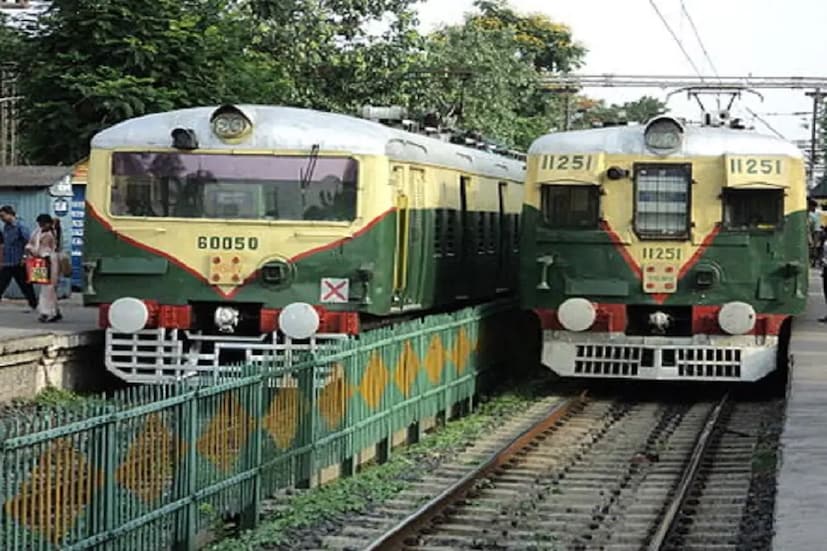 রাজ্য সরকারের এর আগের নির্দেশিকা অনুযায়ী, আগামী ৩০ অক্টোবর পর্যন্ত রাজ্যে করোনার যাবতীয় বিধিনিষেধ বহাল রয়েছে৷ 