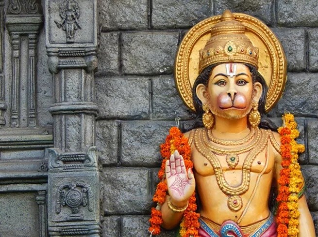 • সপ্তাহের বাকি দিন: সোমবার হল শিবের দিন, বুধবার সিদ্ধিদাতা গণেশ, বৃহষ্পতিবার সাই বাবা এবং ভগবান বিষ্ণু ও মা লক্ষ্মী, শুক্রবার মা লক্ষ্মী, সন্তোষী মা এবং পার্বতী, শনিবার শনিদেব এবং হনুমানজি এবং রবিবার হল ভগবান রাম এবং সূর্য দেবের দিন। তাই আপনি যে দেব বা দেবীর পুজো করবেন সেই দিন নিরামিষ খেলে ভাল ফল পাবেন ৷ • সপ্তাহের বাকি দিন: সোমবার হল শিবের দিন, বুধবার সিদ্ধিদাতা গণেশ, বৃহষ্পতিবার সাই বাবা এবং ভগবান বিষ্ণু ও মা লক্ষ্মী, শুক্রবার মা লক্ষ্মী, সন্তোষী মা এবং পার্বতী, শনিবার শনিদেব এবং হনুমানজি এবং রবিবার হল ভগবান রাম এবং সূর্য দেবের দিন। তাই আপনি যে দেব বা দেবীর পুজো করবেন সেই দিন নিরামিষ খেলে ভাল ফল পাবেন ৷