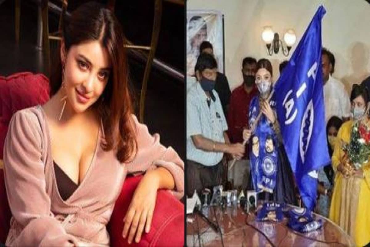 পরিচালক অনুরাগ কাশ্যপের বিরুদ্ধে ধর্ষণ সহ একাধিক অভিযোগ এনে শোরগোল ফেলে দিয়েছিলেন বলিউডে ৷ দায়ের করেছিলেন ধর্ষণের মামলাও ৷ এবার কেন্দ্রীয় মন্ত্রীর সঙ্গে হাত মিলিয়ে সক্রিয় রাজনীতিতে আসছেন অভিনেত্রী পায়েল ঘোষ ৷ পরিচালক অনুরাগ কাশ্যপের বিরুদ্ধে ধর্ষণ সহ একাধিক অভিযোগ এনে শোরগোল ফেলে দিয়েছিলেন বলিউডে ৷ দায়ের করেছিলেন ধর্ষণের মামলাও ৷ এবার কেন্দ্রীয় মন্ত্রীর সঙ্গে হাত মিলিয়ে সক্রিয় রাজনীতিতে আসছেন অভিনেত্রী পায়েল ঘোষ ৷