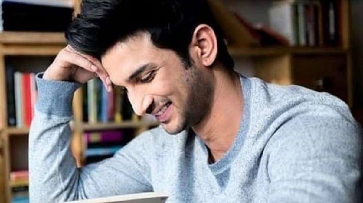 সিবিআইয়ের হাতে এই রিপোর্ট তুলে দেয় AIIMS, এর পর সিবিআই এই রিপোর্টের উপর সিলমোহর বসায়। তাঁরাও AIIMS-এর সঙ্গে একমত। এখন থেকে সুশান্তের খুনের নয়, কেন তিনি আত্মহত্যা করেছিলেন তাঁর তদন্ত করা হবে। রিয়া চক্রবর্তী কি কোনও ভাবে সুশান্তকে আত্মহত্যা করার জন্য প্ররোচনা দিয়েছিলেন কিনা তাও খতিয়ে দেখা হবে। photo source collected সিবিআইয়ের হাতে এই রিপোর্ট তুলে দেয় AIIMS, এর পর সিবিআই এই রিপোর্টের উপর সিলমোহর বসায়। তাঁরাও AIIMS-এর সঙ্গে একমত। এখন থেকে সুশান্তের খুনের নয়, কেন তিনি আত্মহত্যা করেছিলেন তাঁর তদন্ত করা হবে। রিয়া চক্রবর্তী কি কোনও ভাবে সুশান্তকে আত্মহত্যা করার জন্য প্ররোচনা দিয়েছিলেন কিনা তাও খতিয়ে দেখা হবে। photo source collected