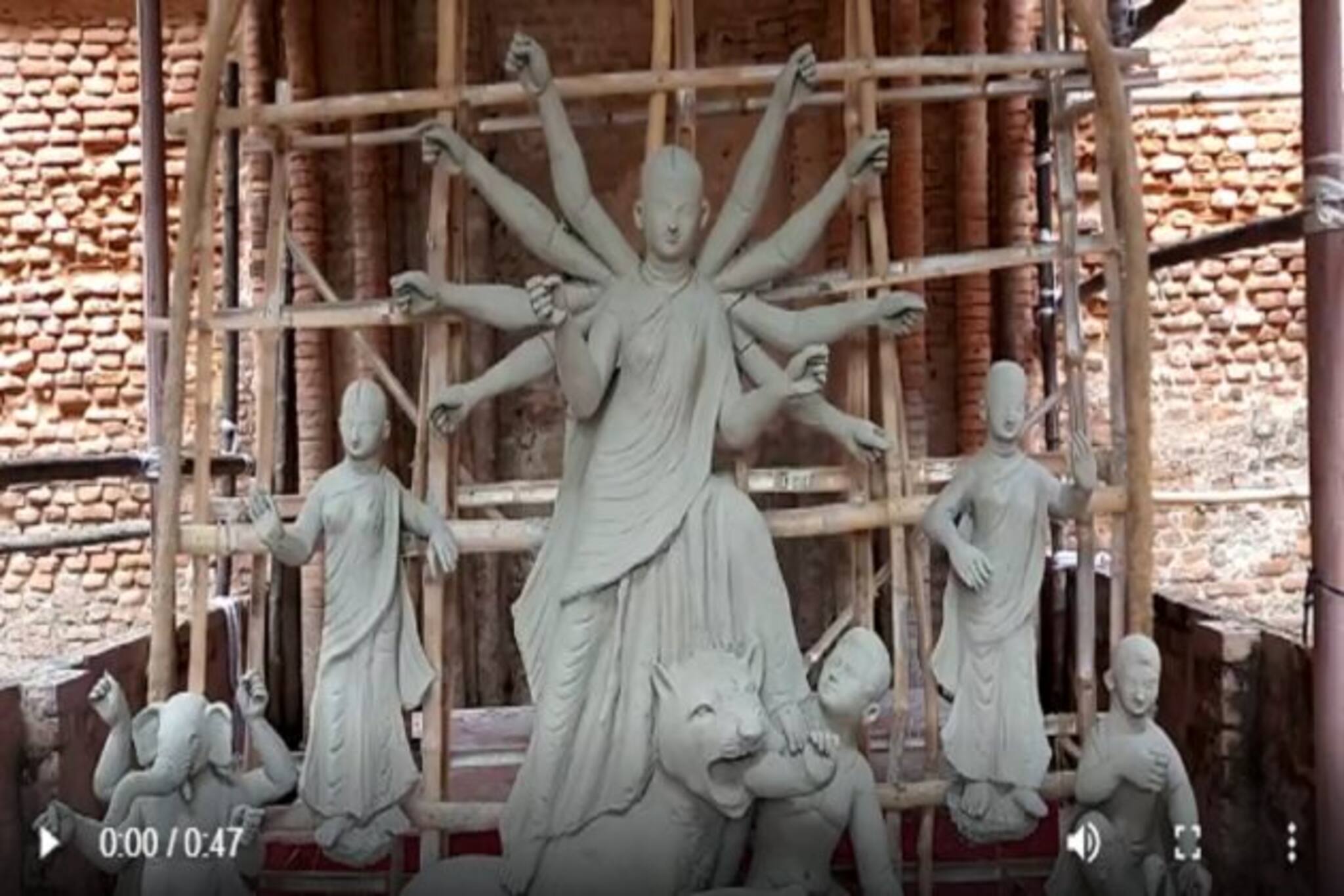 ৩৫১ বছরে পা দিল টাকি’র ঘোষদের জমিদারবাড়ির পুজো, এ বছর থাকছে নিয়মের কড়াকড়ি