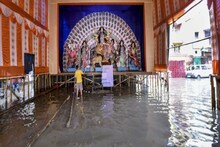 শুধু করোনা নয় ভোগাবে বৃষ্টিও, পুজোর এই দিনগুলিতে ভাসতে চলেছে কলকাতা সহ জেলা