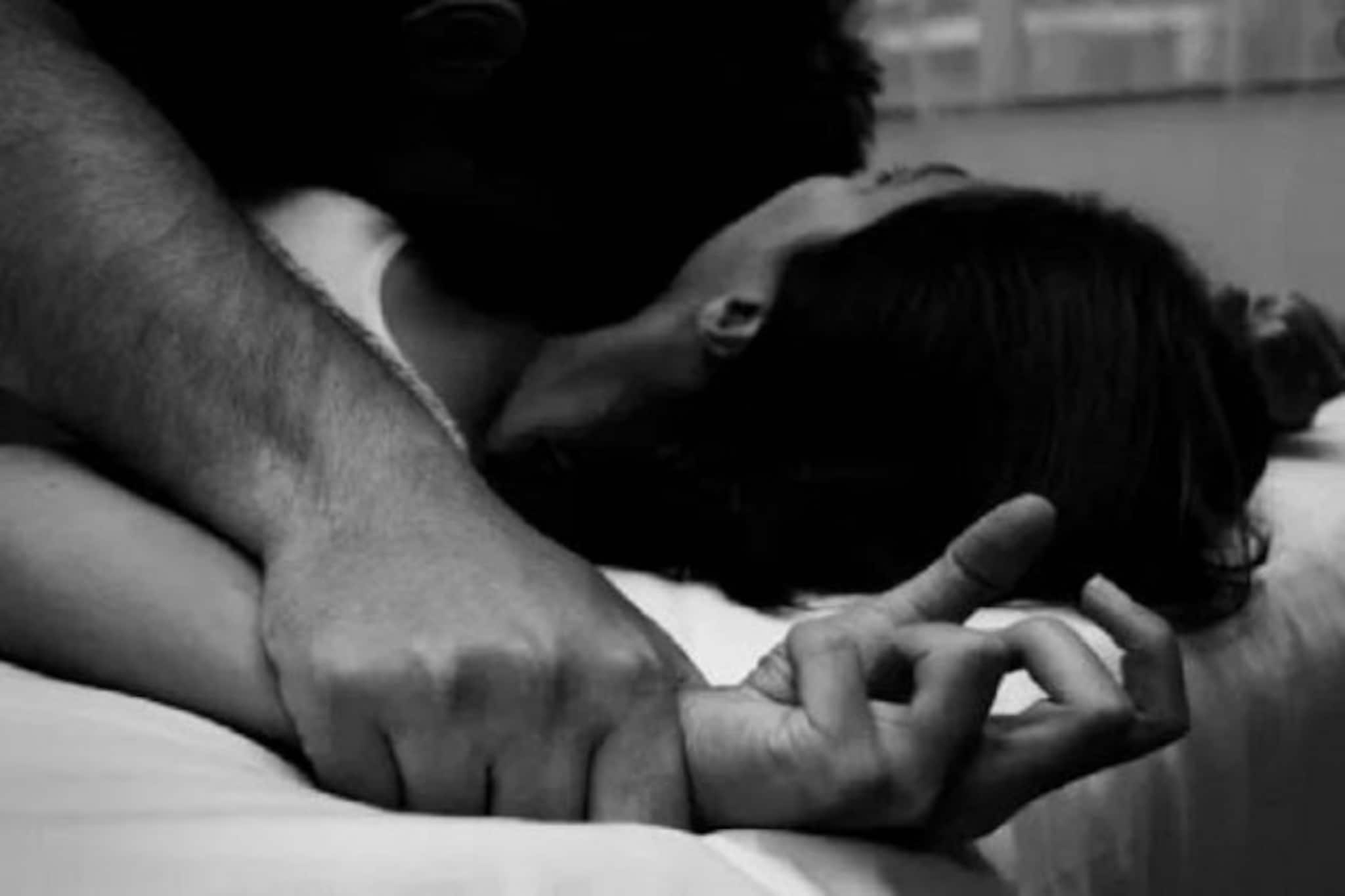 Swiggy-Zomatoর ৪ ডেলিভারি বয় মিলে মহিলাকে গণধর্ষণ, মারধর!