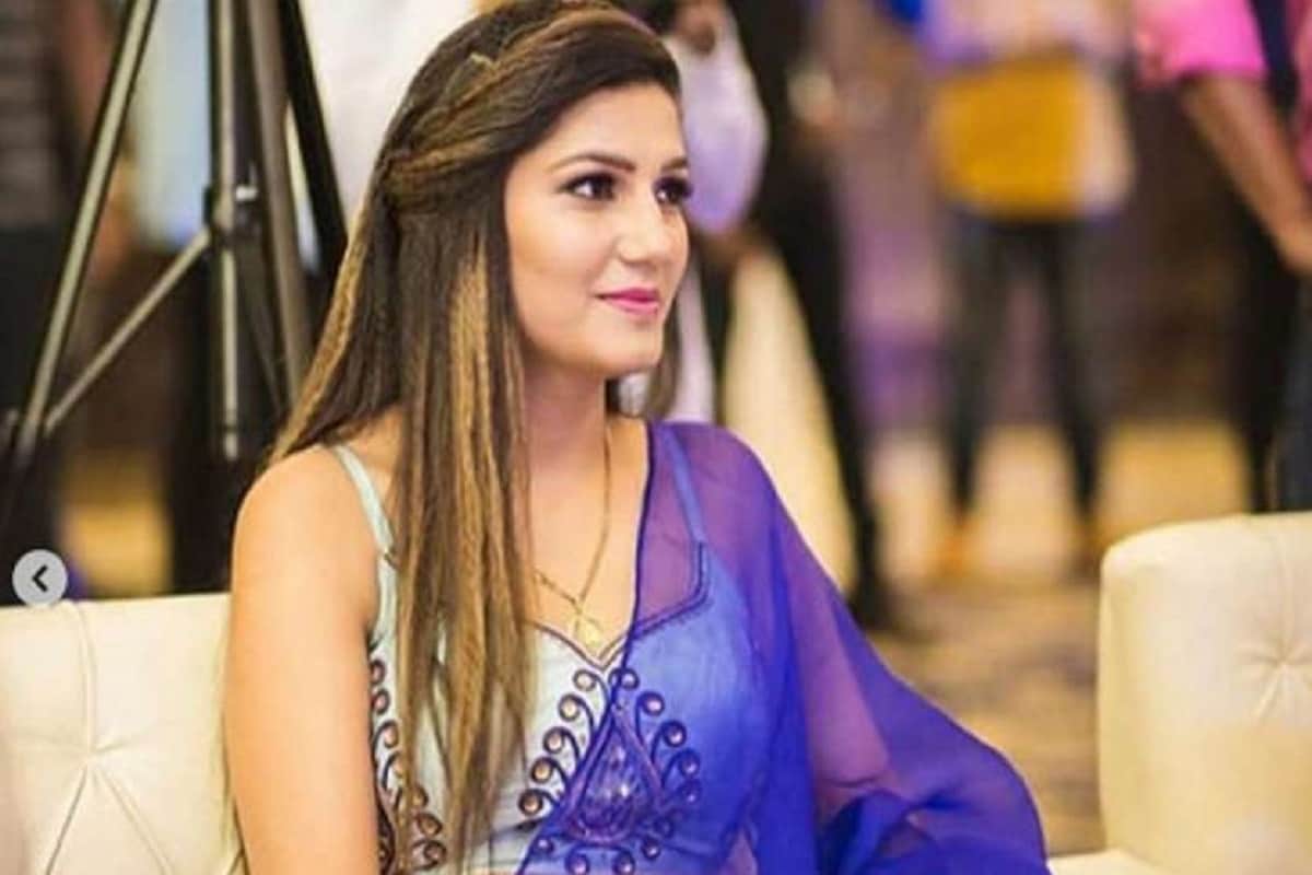 তেরি আঁখ কা ইয়ো কাজল. . . ফেম স্বপ্না চৌধুরির ঘরে ফুটফুটে অতিথি এসেছে ৷ স্বপ্না চৌধুরির মা হওয়ার খবরটি প্রকাশ্যে আসতেই শুভেচ্ছার বন্যা বয়ে গিয়েছে ৷ ছেলের প্রথম ছবিই সোশ্যাল মিডিয়ায় সুপার ভাইরাল হয়েছে ৷ ফাইল ছবি ৷ তেরি আঁখ কা ইয়ো কাজল. . . ফেম স্বপ্না চৌধুরির ঘরে ফুটফুটে অতিথি এসেছে ৷ স্বপ্না চৌধুরির মা হওয়ার খবরটি প্রকাশ্যে আসতেই শুভেচ্ছার বন্যা বয়ে গিয়েছে ৷ ছেলের প্রথম ছবিই সোশ্যাল মিডিয়ায় সুপার ভাইরাল হয়েছে ৷ ফাইল ছবি ৷