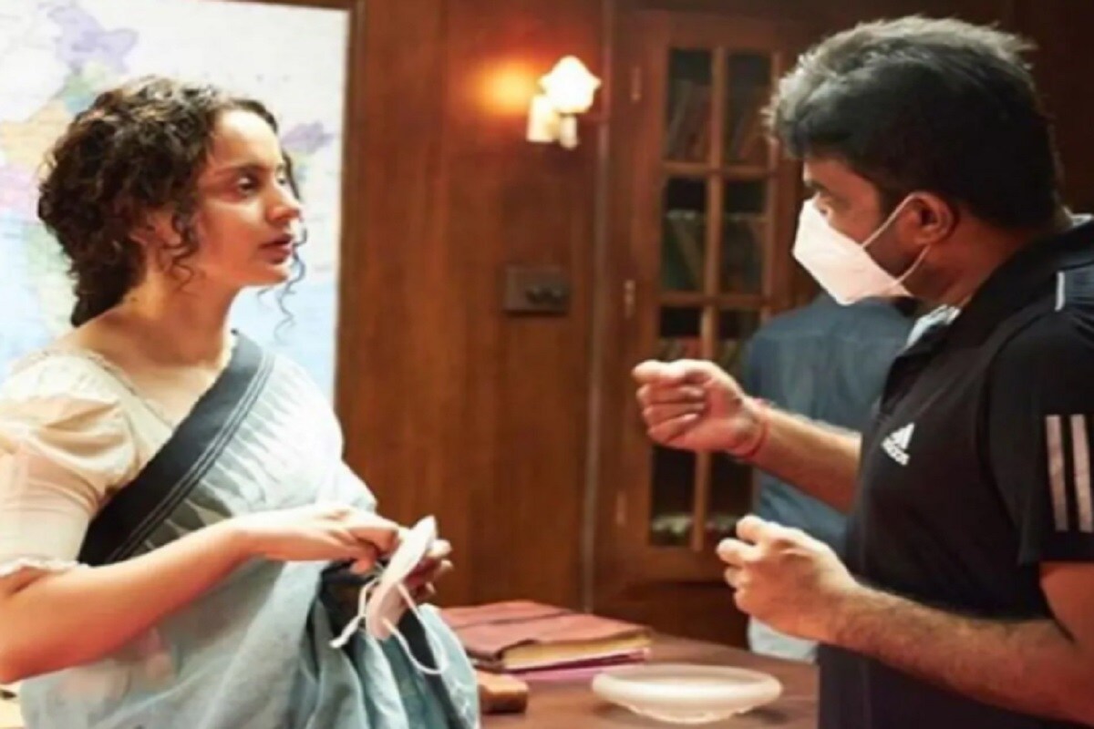 ছবি শেয়ার করার সময় কঙ্গনা সোশ্যাল মিডিয়ায় ছবিটির নির্ঘণ্ট জানিয়েছেন ৷ ছবির শ্যুটিয়ের একটি বড় অংশ ইতিমধ্যেই সম্পন্ন হয়ে গিয়েছে ৷ (photo credit: twitter/@KanganaTeam). ছবি শেয়ার করার সময় কঙ্গনা সোশ্যাল মিডিয়ায় ছবিটির নির্ঘণ্ট জানিয়েছেন ৷ ছবির শ্যুটিয়ের একটি বড় অংশ ইতিমধ্যেই সম্পন্ন হয়ে গিয়েছে ৷ (photo credit: twitter/@KanganaTeam).