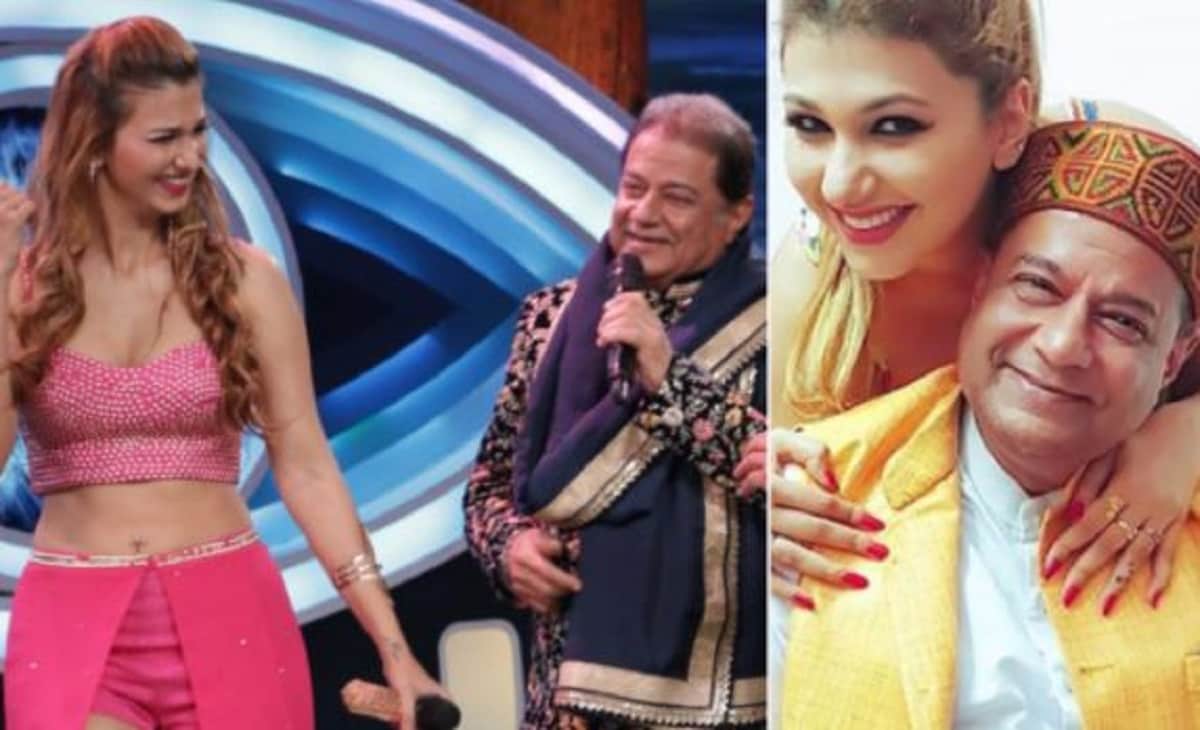 •এই ছবি সামনে আসতেই শুরু হয় নানাবিধ কমেন্ট! কেউ লেখেন, সত্যিই কি বিয়ে হয়েছে? কেউ আবার প্রশ্ন করেন আপনারা বিবাহিত? আবার অনেকে লেখেন, এটা শ্যুটিং-এর ছবি৷ ছবির নাম ওহ মেরি স্টুডেন্ট হ্যায়৷ •এই ছবি সামনে আসতেই শুরু হয় নানাবিধ কমেন্ট! কেউ লেখেন, সত্যিই কি বিয়ে হয়েছে? কেউ আবার প্রশ্ন করেন আপনারা বিবাহিত? আবার অনেকে লেখেন, এটা শ্যুটিং-এর ছবি৷ ছবির নাম ওহ মেরি স্টুডেন্ট হ্যায়৷